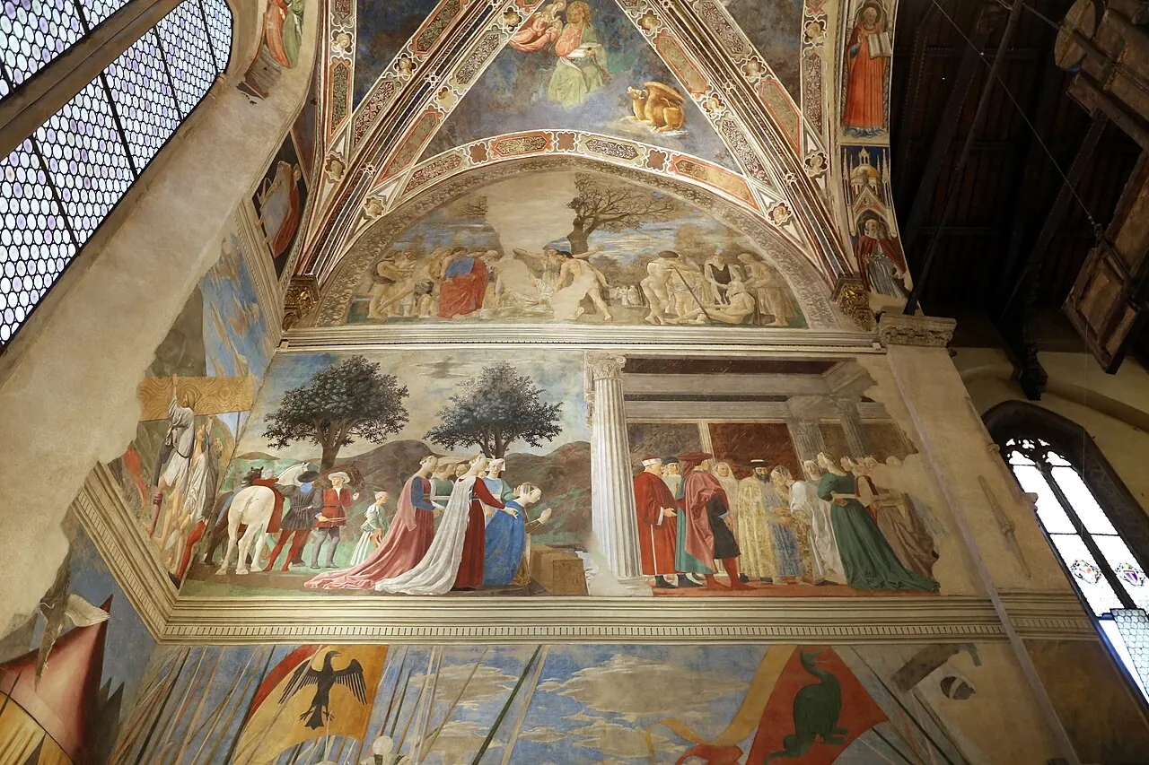 La Cappella Bacci nella basilica di San Francesco con gli affreschi di Piero della Francesca