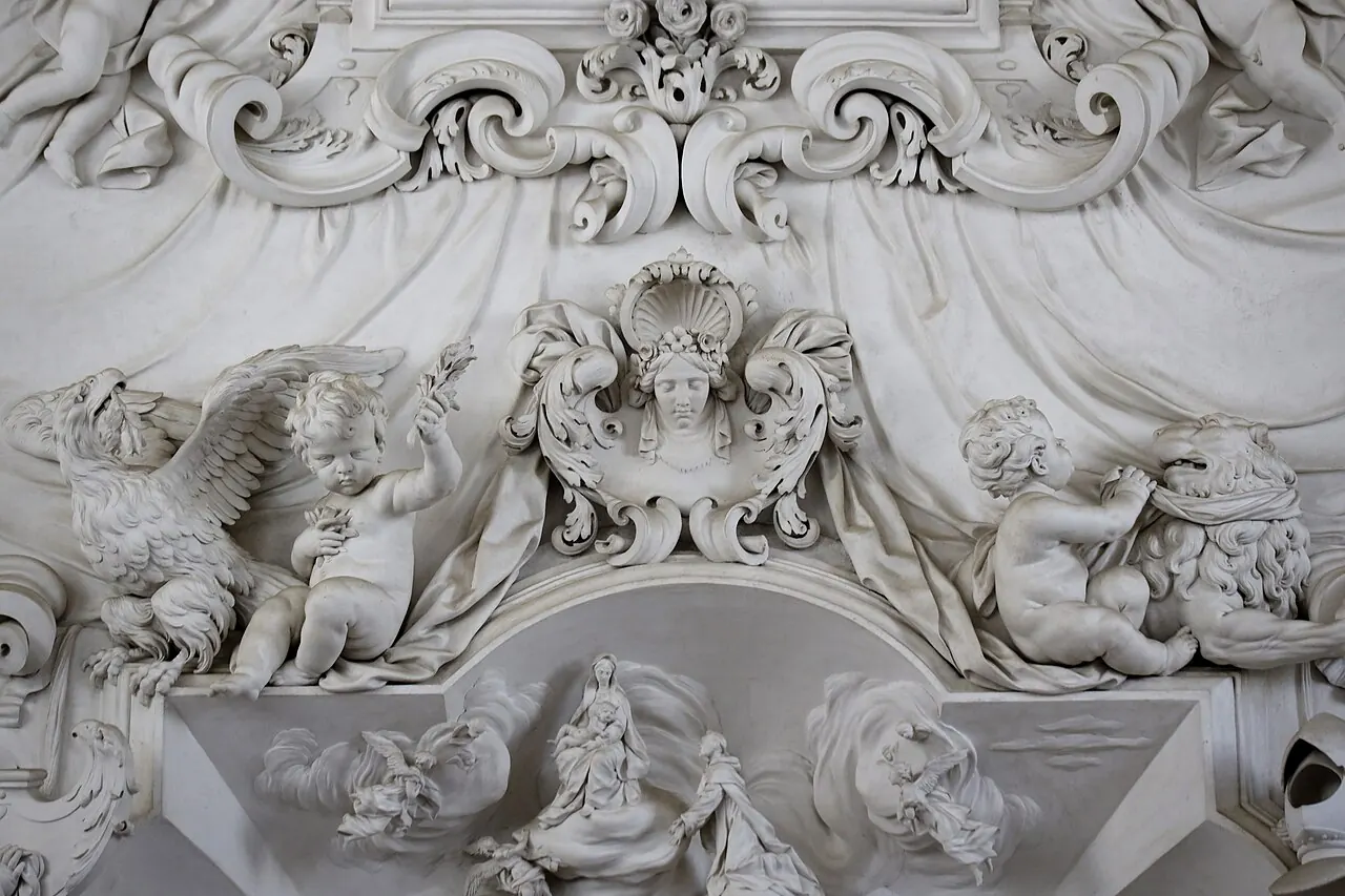 Un particolare degli stucchi di Giacomo Serpotta nell'Oratorio del Rosario di Santa Cita
